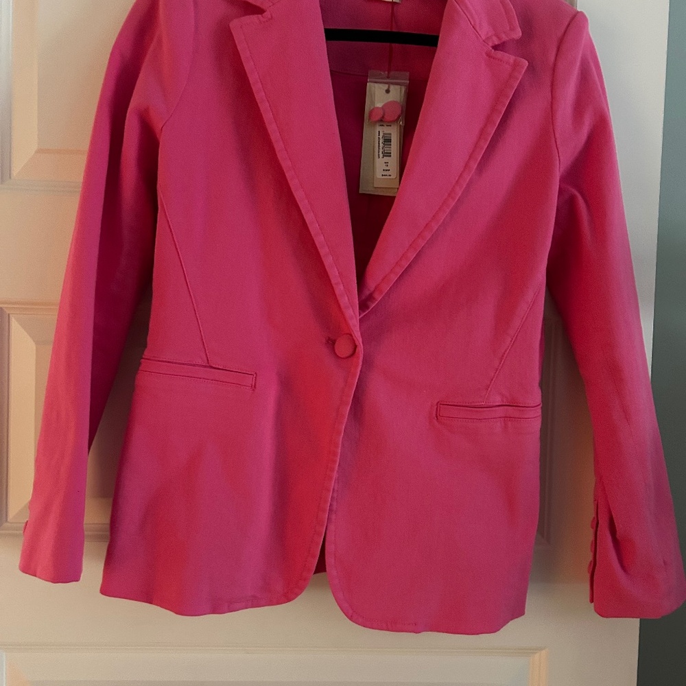 Alice + Olivia blazer
